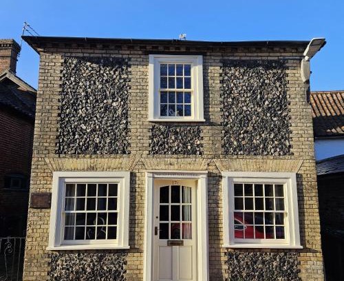 Harleston House | The Old Flint Bank Cottage