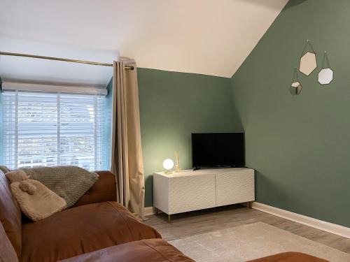 Dronfield House | The Old Hayloft-Uk39431