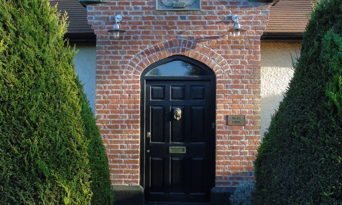 Westhampnett Bed & Breakfast | The Old School B&B