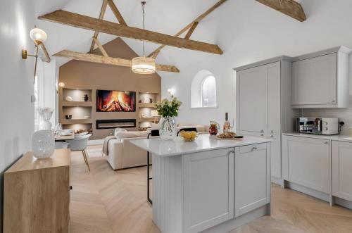 Wymondham House | The old Stables