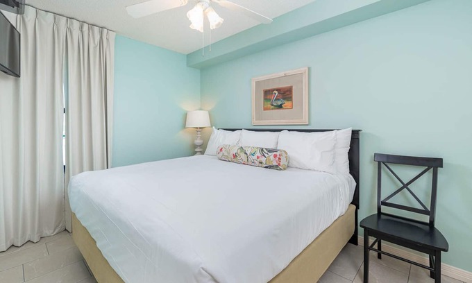 Gulf Shores Condo | The ONLY Hotel on the BEACH in Gulf Shores…that's just like a condo!