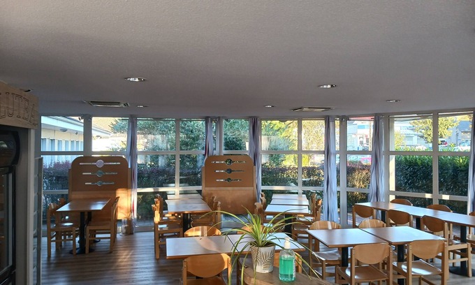 Riom-es-Montagnes Hotel | The Originals Access, Hôtel Le Lutéa