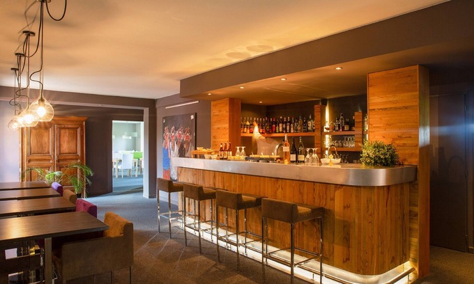 Savigneux Hotel | The Originals Boutique, Hôtel Marytel, Montbrison