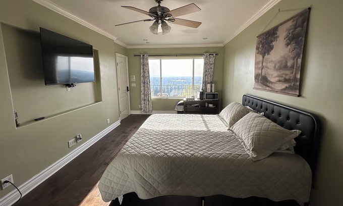 Whittier House | The Overlook Suite: Simple Comfort & Stunning View