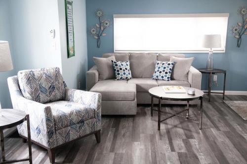 Waterloo House | The Owl House Cozy Stay Near the Canal