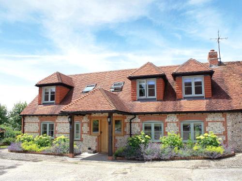 West Meon House | The Owl House