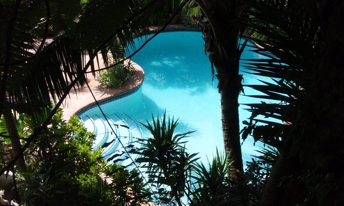 San Pedro Hotel | The Palms Oceanfront Suites