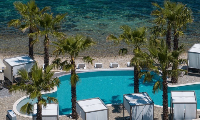 Tkon Villa | The Palms Resort - Villa Dream III