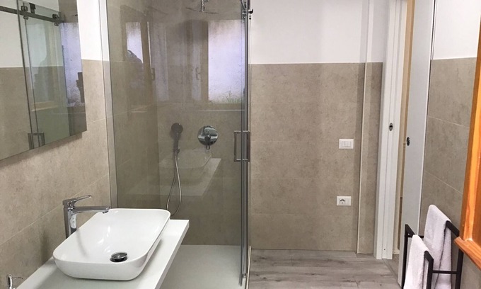 Santa Giusta Apartment | The Park Entire apartment with separate entrance CIN IT095047C2000R1207