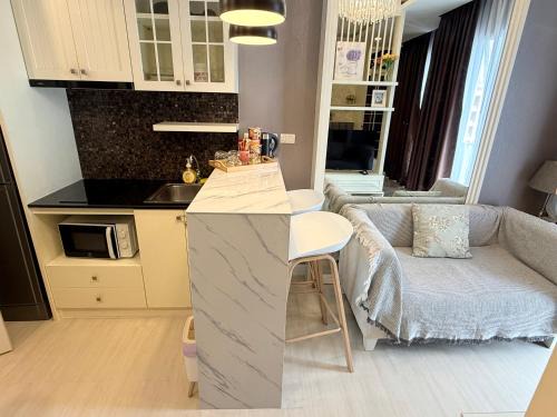 Samut Sakhon Apartment | The Patio bangsaen miracle sea Top floor