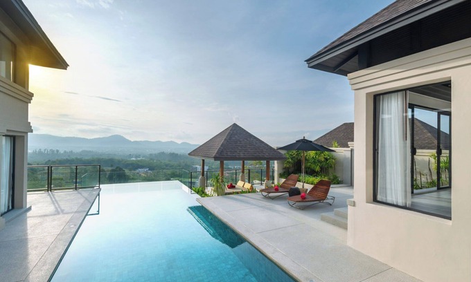 Choeng Thale Resort | The Pavilions Phuket