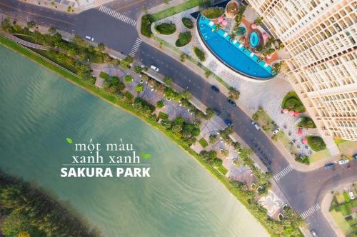 Tan Thuan Dong Apartment | The Peak Midtown Serviced Apartment - Free Car for transportation