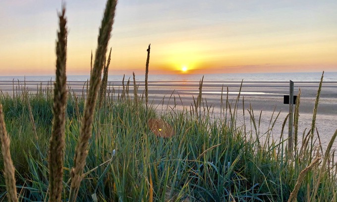 Leffrinckoucke Apartment | *The Pearl of the Dunes* Sea & Dunes View