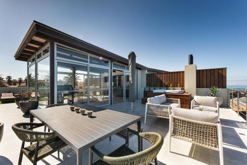 Swakopmund House | The Pearls Swakopmund