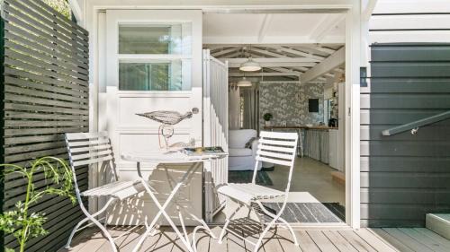 Pretty Beach Central Coast House | 'The Pelicans Nest at Pretty Beach' by Accom Holidays
