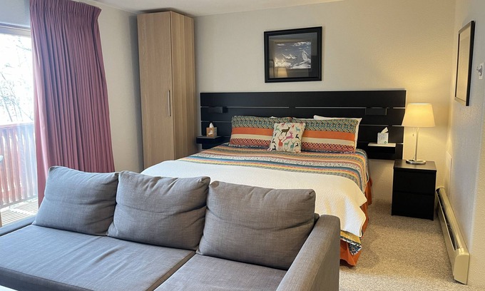 Taos Ski Valley Condo | The Perch at Powderhorn