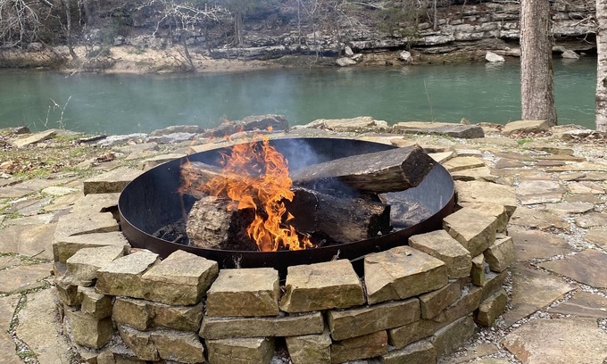 Byrdstown House | The perfect autumn escape fire pit, hiking