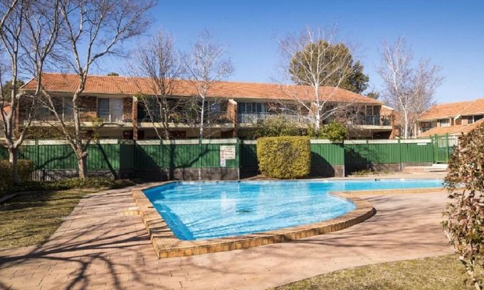Narrabundah House | The perfect Pet safe getaway with pool