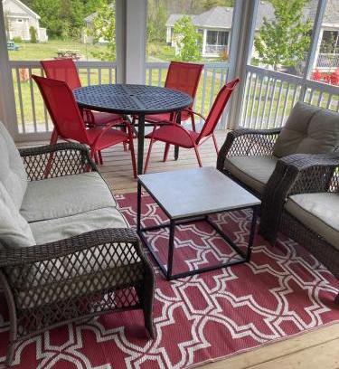 Cherry Valley House | The Phoebe - 65 Butternut