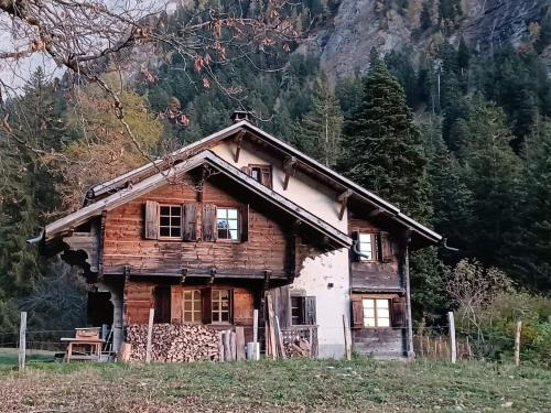 Gryon Ski Chalet | The Poetic Chalet by Gryon Exclusive