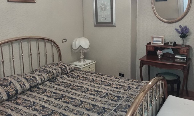 Quartiere Coppede Apartment | The Queen s coffer, apartment in Rome in the Trieste / Salario district