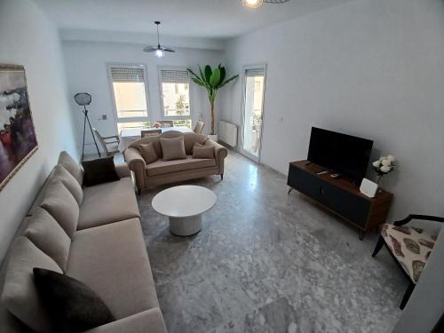 Les Berges Du Lac II Apartment | The Quiet inn Lac 2 with 3 bedrooms