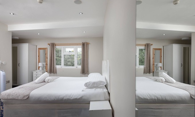 Desborough Hotel | The R Inn Hotel