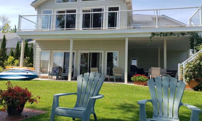 Otonabee-South Monaghan House | The Regal Rest at Rice Lake