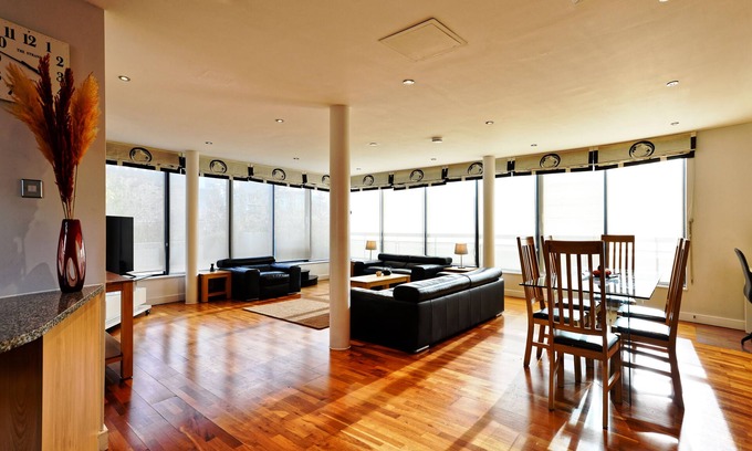 Farringdon Apartment | The Residen - Farringdon