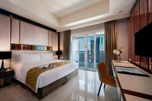 Sudirman Central Business District Hotel | The Residences of The Ritz-Carlton Jakarta Pacific Place