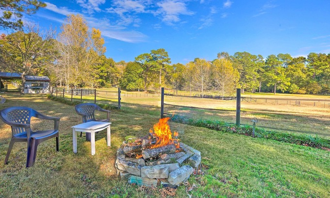 Willis Cottage | ‘The Retreat at Oakcrest Farms’: on 12 Acres!