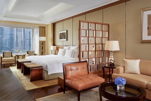 Central Business District Hotel | The Ritz-Carlton, Shenzhen