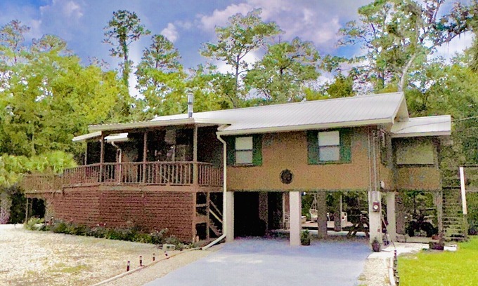 Steinhatchee House | The River House - Island Getaway on the Steinhatchee River