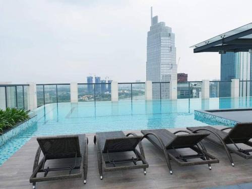 Little Japan Apartment | The Rixx Refreshing@D1/Opera House/Vincom/gym/pool