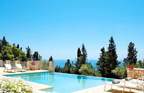 Ieromonachos Villa | The Round House