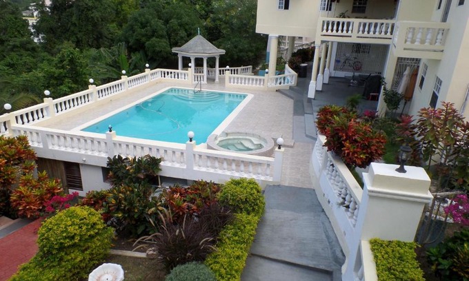 IronShore Estates Villa | The Royal Kensington Villa 4