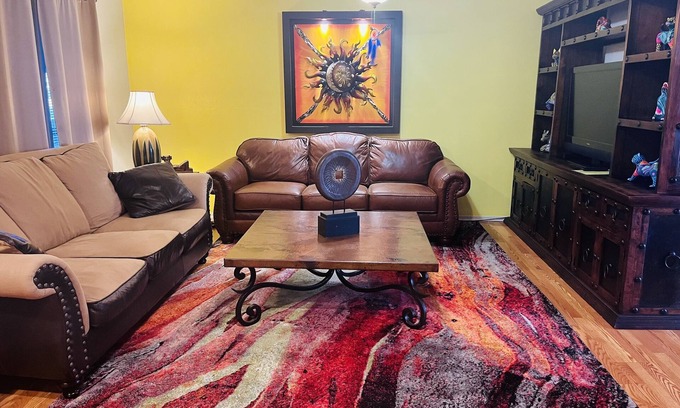 Bonanza House | The Rustic Home II, exceeding your expectations, not your budget!