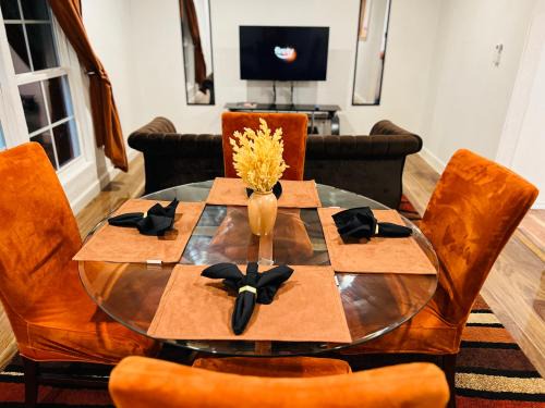 Smith County House | The Sabine River Retreat