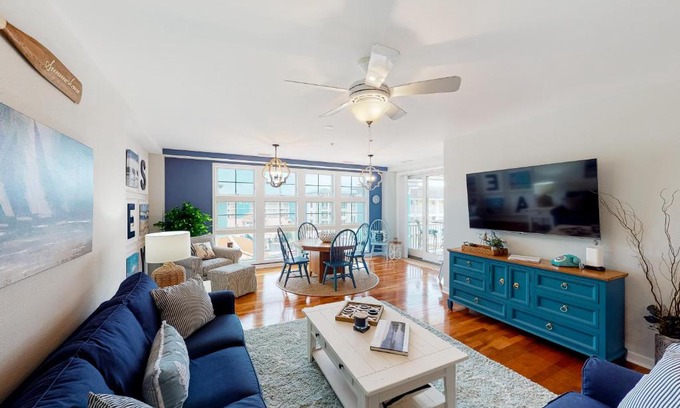 Sandbridge Apartment | The Sanctuary - Sandbox B422