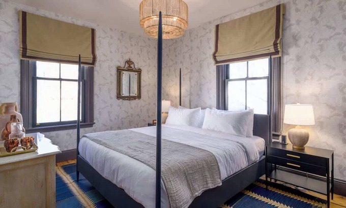 Historic Hill House | The Sanctuary Suite - Elegance by the Sea