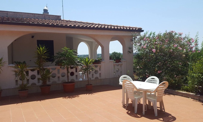 Polignano a Mare Villa | The scents of the Puglia countryside a stone's throw from the sea of ​Polignano a Mare