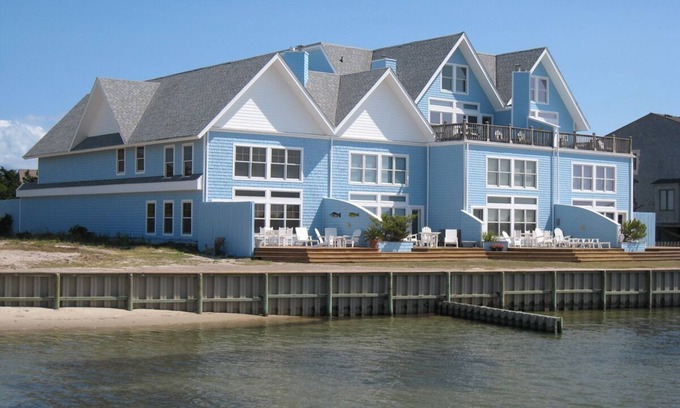Ocracoke Condo | The Sea Shire: Beautiful condo with majestic sunset views