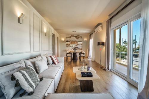 Palaio Faliro Apartment | The Seafront Niche