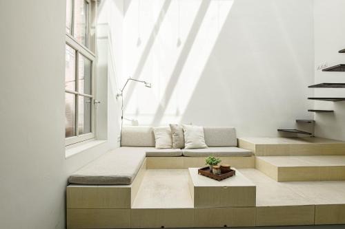 Burgwallen Nieuwe Zijde Apartment | The Sint