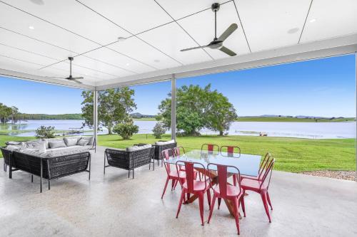 Barrine House | The Ski Shack - Lake Tinaroo