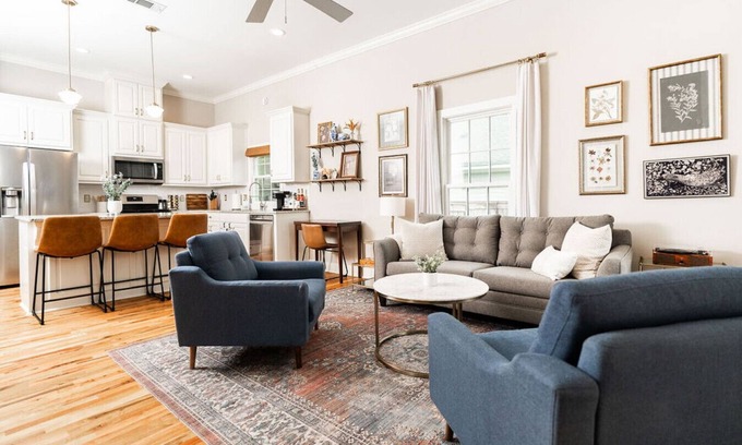 Columbus House | The Smith's Downtown