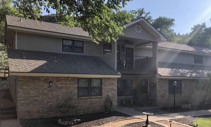 Ransom Canyon House | The Southern Perch: Sleeps 8