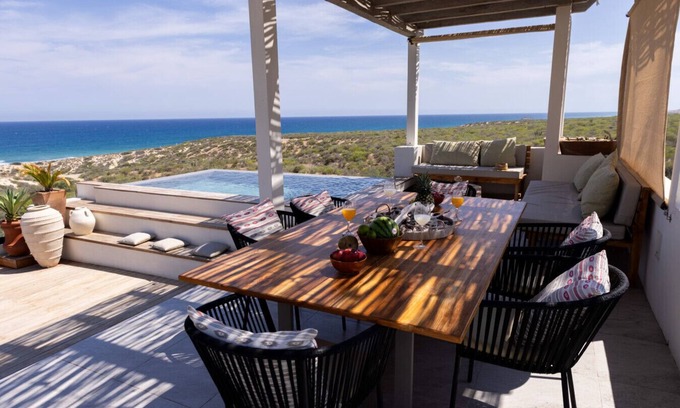Vinorama Apartment | The Spacious Serenity Loft @ New Seaside Villa