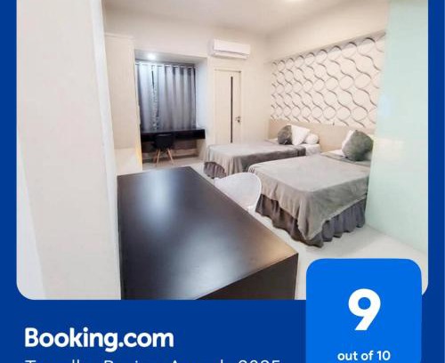 Siwalankerto Apartment | The Square Apartemen Service Twin Suite with WiFi NetFlix 50Inchi