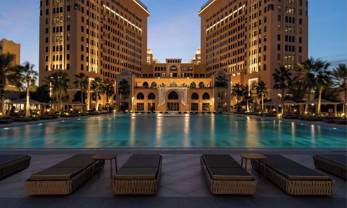 West Bay Hotel | The St. Regis Doha